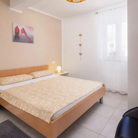 Apartman White House *