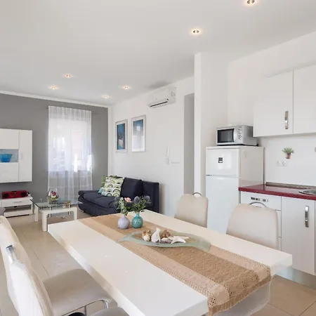 White House Marusici (Split-Dalmatia)